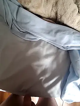 XXX chat uživo modela rem4001@xh