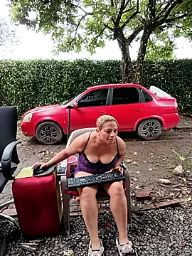 แชท XXX สดของ hotandfierylatinos2023