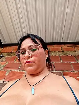 Dirty-Momm-Divorced-Hot's Live XXX Chat