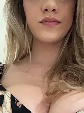 LustfulLuna_ 即時 XXX 聊天