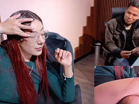 Chat +18 de desk__desire ao vivo