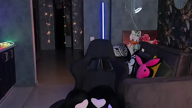 Blckmirrorr Live XXX-Chat