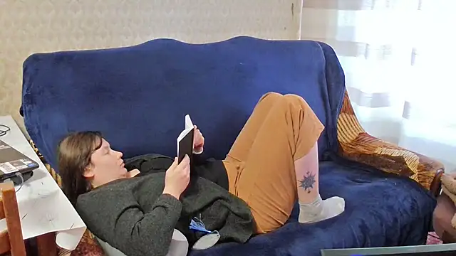 Chat +18 de franceska_blue ao vivo