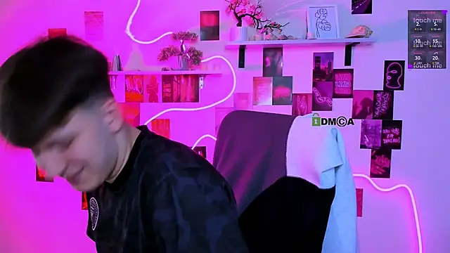 travis_wolf_'s Live XXX Chat