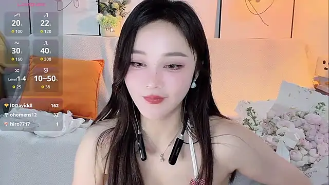 Lisa-295188's Live XXX Chat