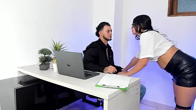 GaelyCoral Chat XXX in diretta