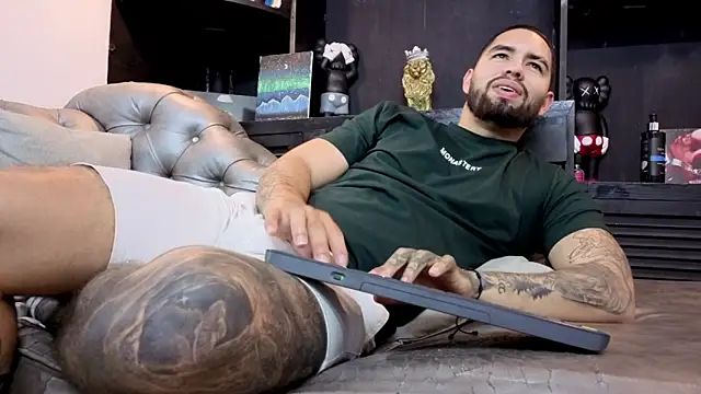 matteosantos Live XXX-Chat