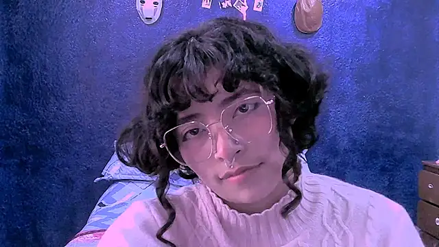 NinaYellow Chat XXX in diretta