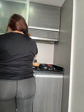 ANTONELLA_VIOLETA_ Chat XXX in diretta