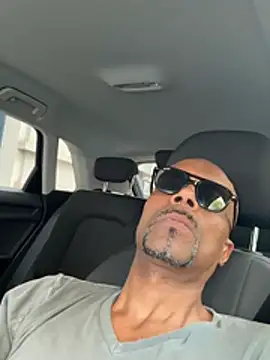 Chatroom XXX en direct de LeDukx