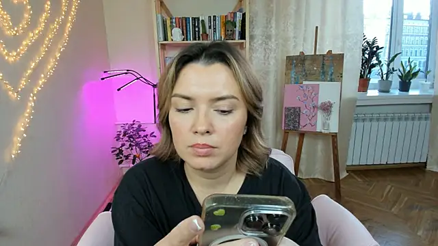 دردشة BrightDani الجنسية المباشرة