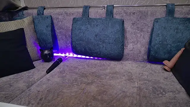 blackcat142 live XXX chat