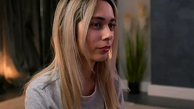 Chatroom XXX en direct de AishleyBee