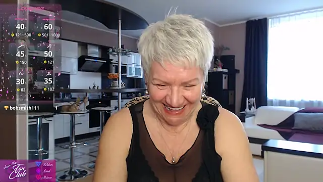 Chat +18 de roxana_brooks ao vivo