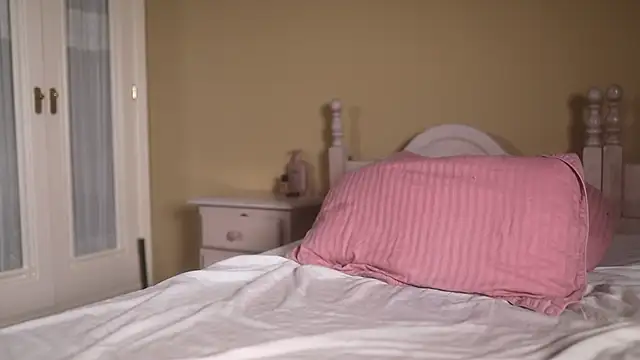 Pokazy przed kamerką – suzysuza