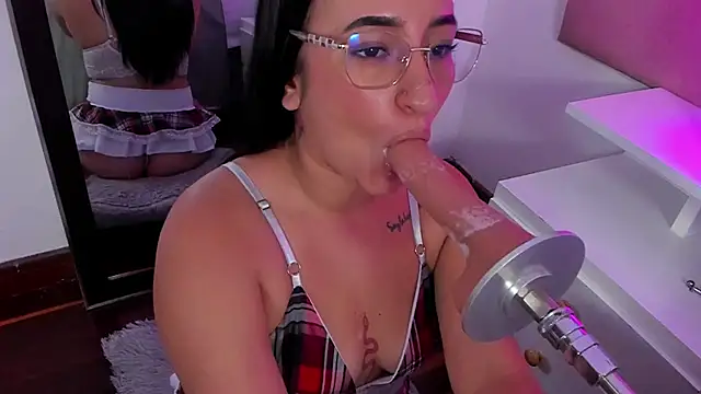 SammyMorales Live XXX-chat