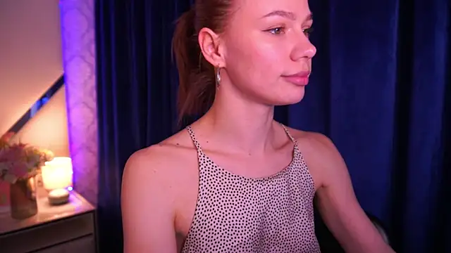 ShyySiren লাইভ XXX চ্যাট