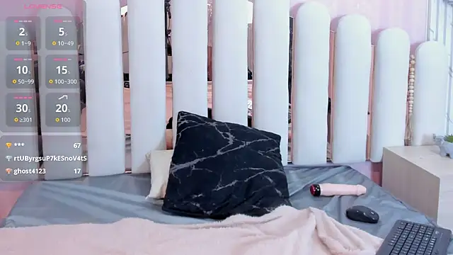 Živý XXX chat Helenn_Moore