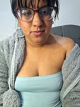 ZaidaWet Chat XXX live