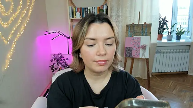 دردشة BrightDani الجنسية المباشرة