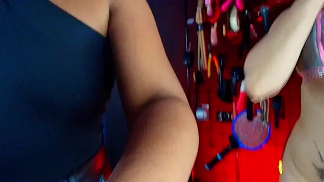XXX chat uživo modela Veronica_bdsm