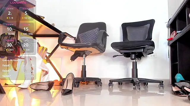 Orianaflores1 Live XXX-Chat