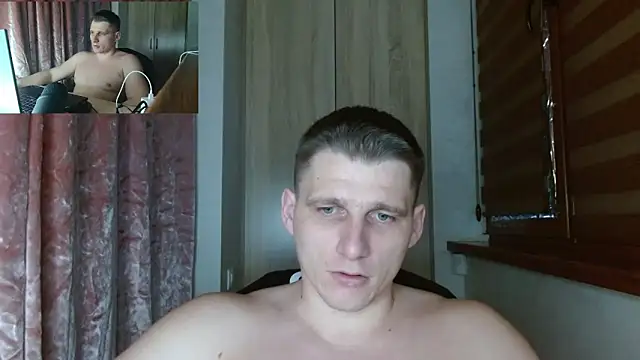 Poliglotjoe1のウェブカメラショー