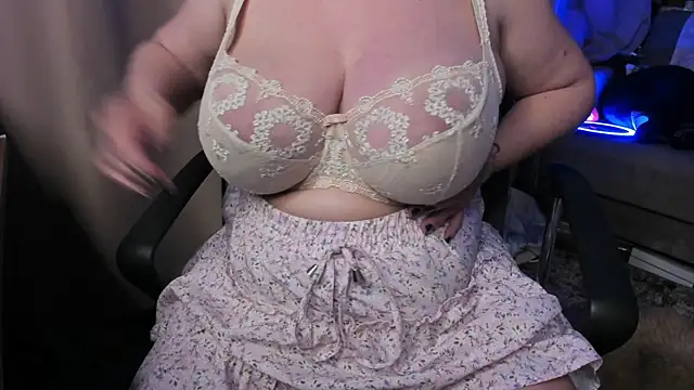 Chat XXX en directo de _Alyssia_