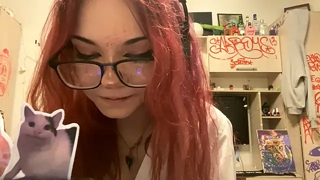 RedHeadCat Chat XXX live