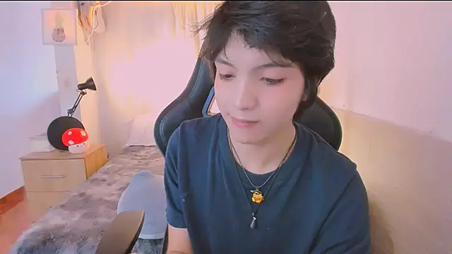 Pertunjukan Kamera Web Sweet_Allan