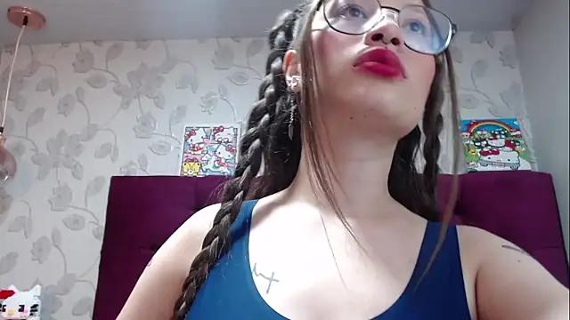 Онлайн чат XXX selenabustamante