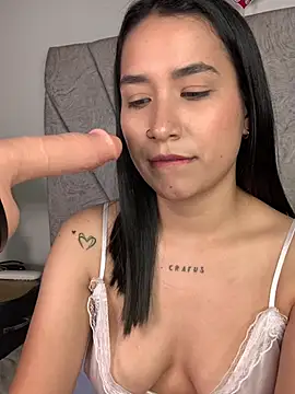 Val12777n Live XXX chat