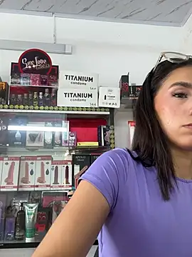 lunaluxury22's Live XXX Chat