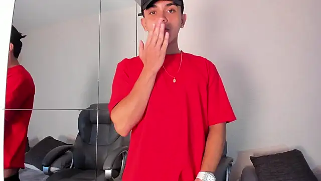 _TaylorBlack – Live XXX-chat