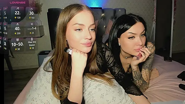 Show modela _JessLei_ na web-kameri