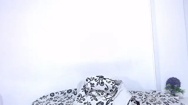 Chatroom XXX en direct de Angelina_fiory