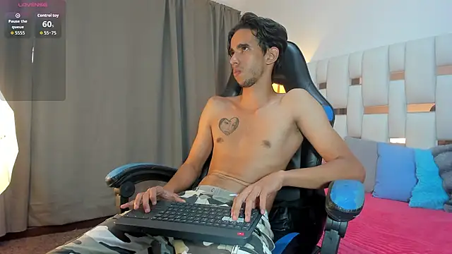 Alessandro_Abruzzo Webcam Show