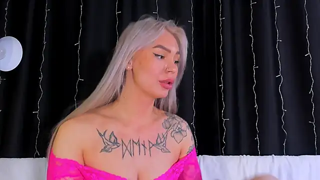 Eva_Re Chat XXX in diretta