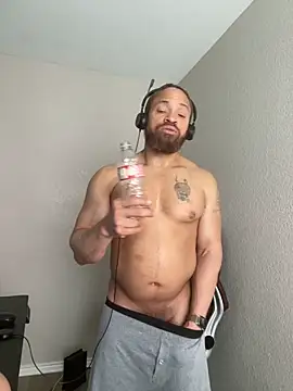 Fathero1time Live XXX-chat