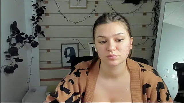 Josephine_Kiss লাইভ XXX চ্যাট