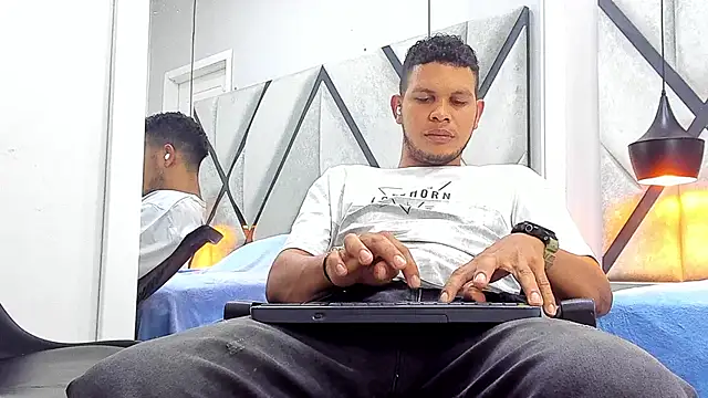 NohaBrooks Live XXX-chat