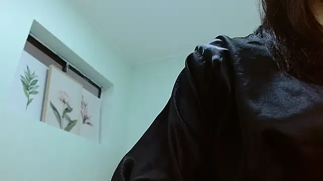 sophia_hadid লাইভ XXX চ্যাট