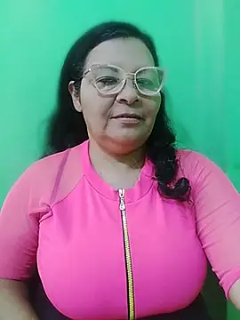 Amarantha25のライブXXXチャット