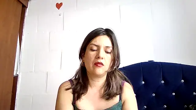 princessbella93 লাইভ XXX চ্যাট