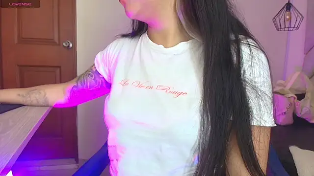 Dahiana_Dmour_ লাইভ XXX চ্যাট