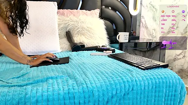 Iris_Ross_ Chat XXX in diretta