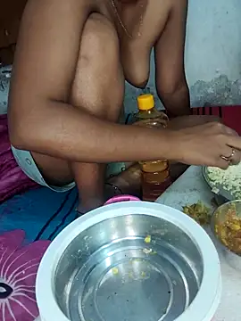 XPriti_x ওয়েবক্যাম শো