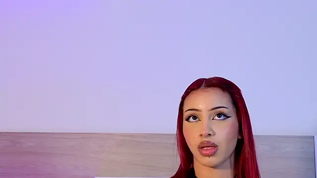 LindaBenetti Live XXX Chat