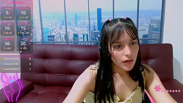 Nathaly_18_'s Live XXX Chat