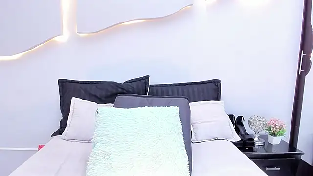 Chat +18 de EmilyDiaaz ao vivo